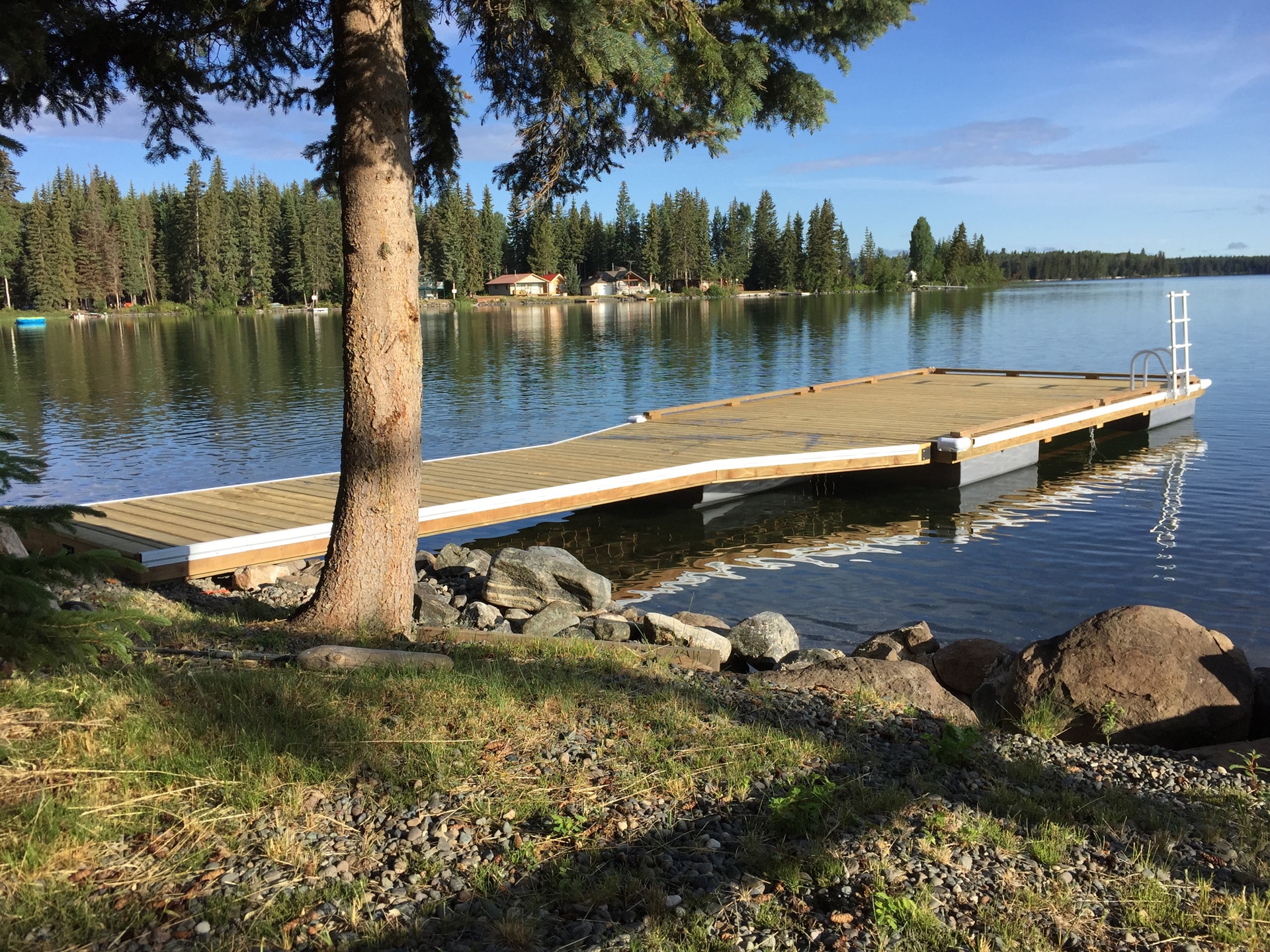 Floating Docks | Custom Docks | New Wave Docks